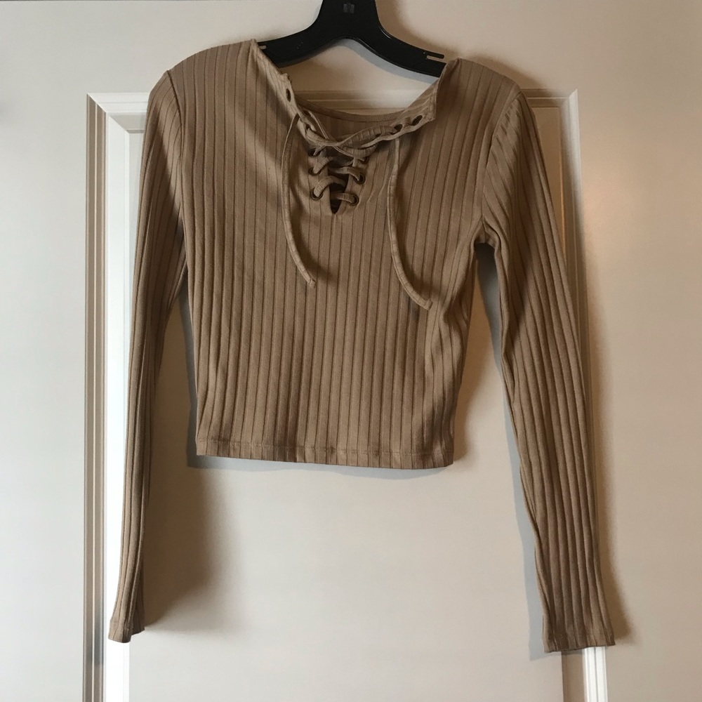 3/4 sleeve crop top